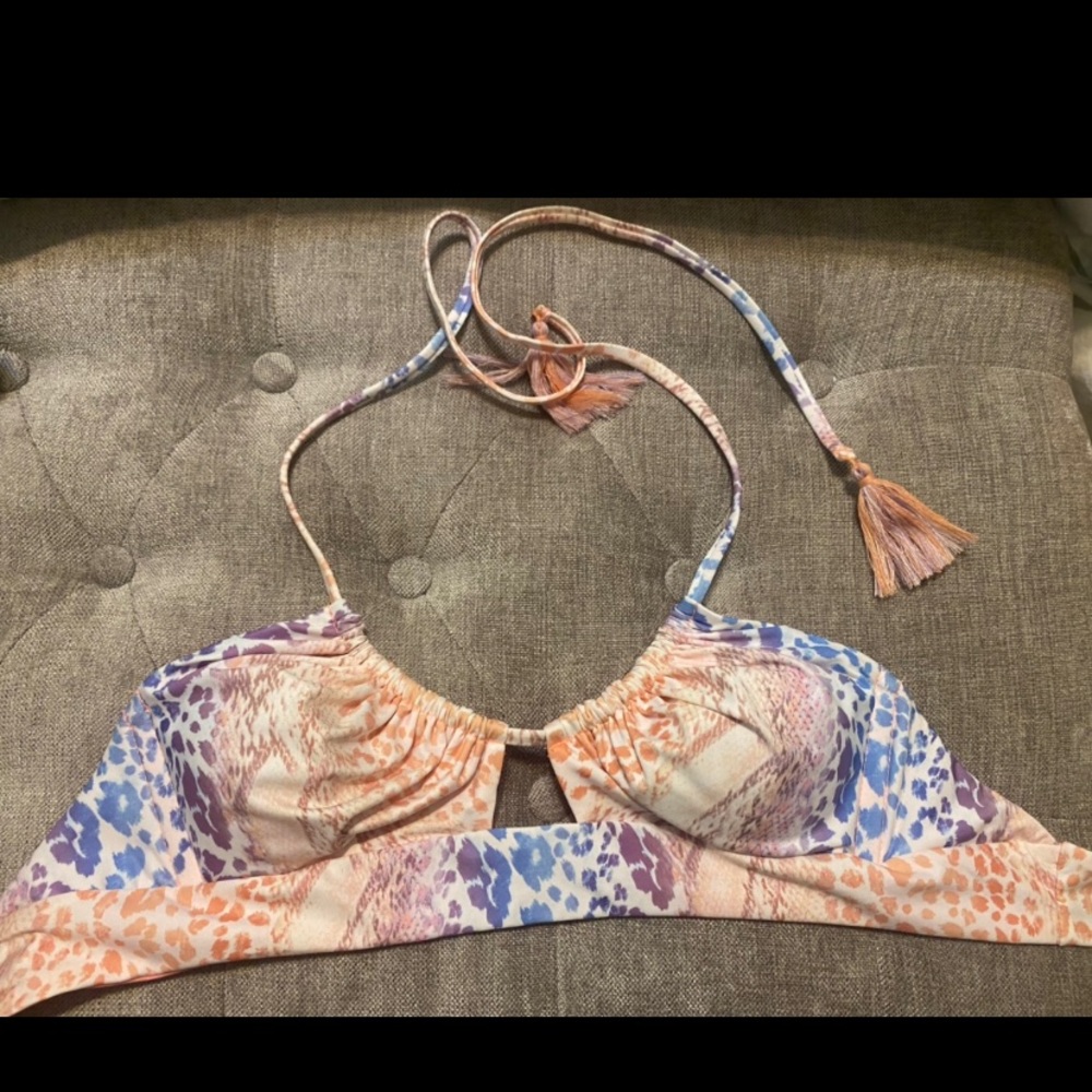 becca top